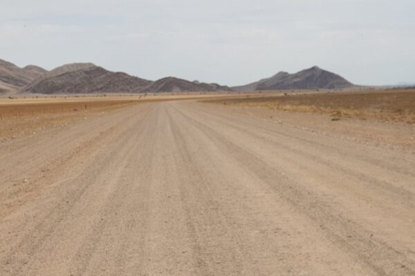 NamibiaEndlessRoad1